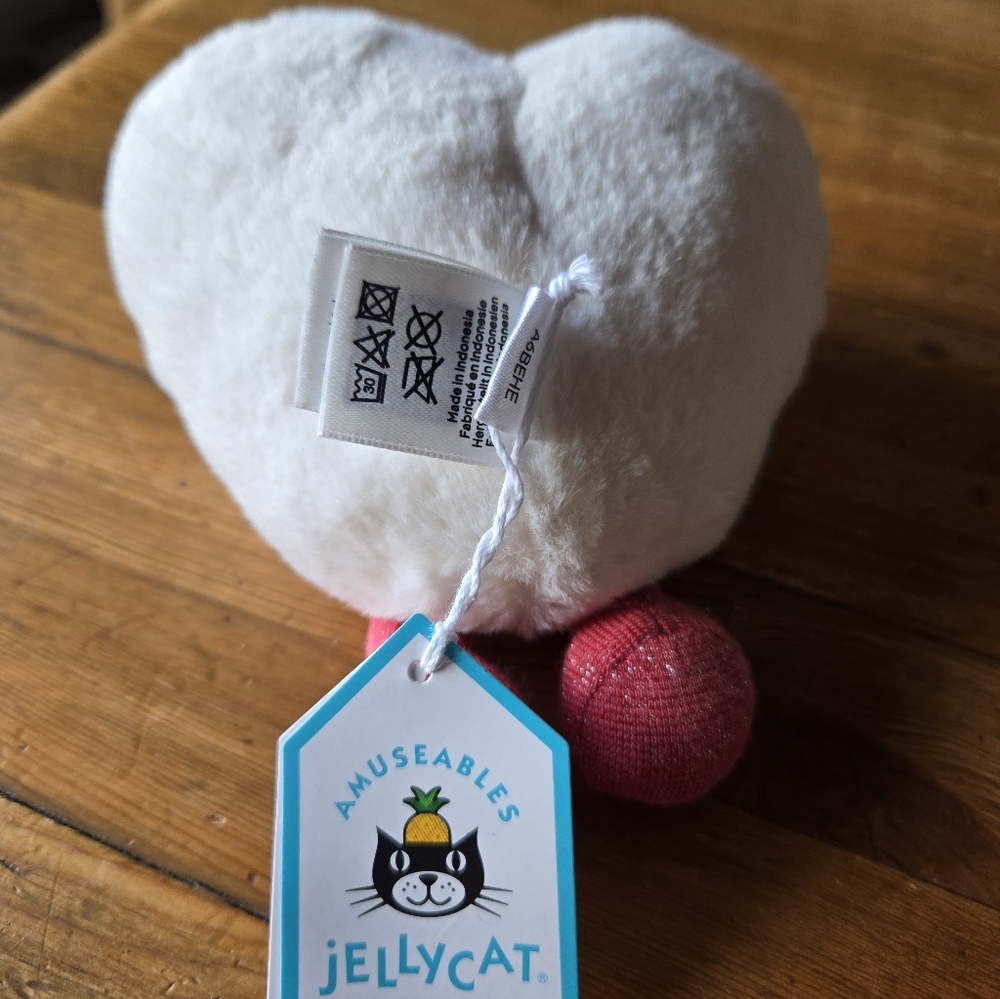 Jellycat Amuseables Heart Boiled Egg 4.7x4.7x2.4" Soft & Plush BNWT Authentic - Picture 6 of 7